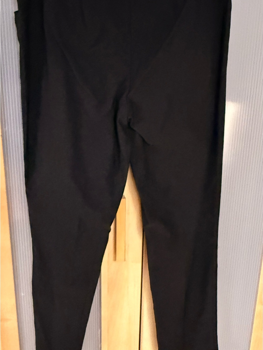 Chico's So Slimming Black Leggings